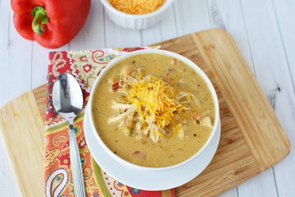 Instant Pot Creamy Verde Chicken Chili Recipe from This Mama Loves