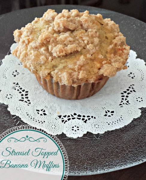 Streusel Topped Banana Muffins