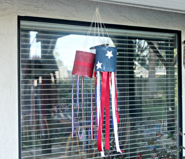 Patriotic Tin Can Windsocks are a great patriotic craft for the kids